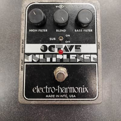 Electro-Harmonix Octave Multiplexer Big Box Analog Sub-Octave Pedal image 9