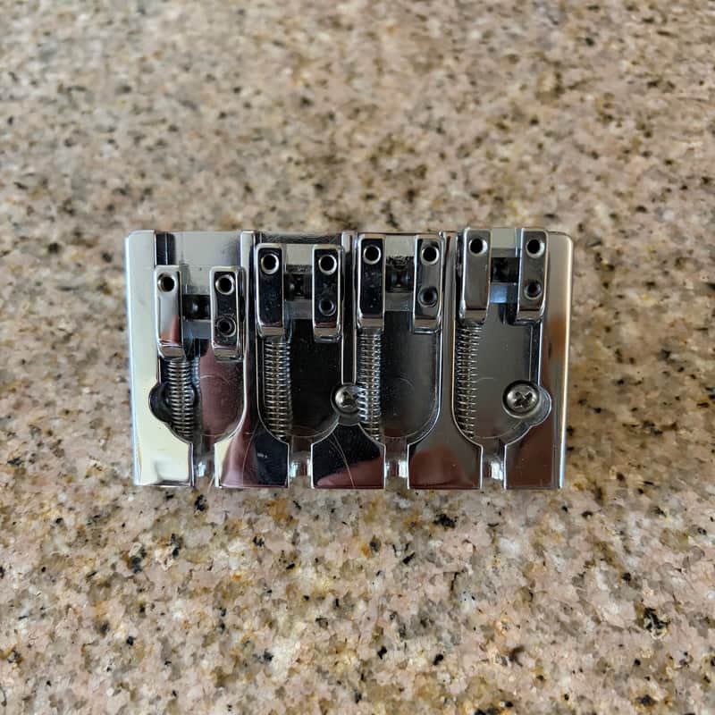 Hipshot Bass Bridge (Fender/Gotoh 201 routing) image 1