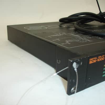 Roland SDE-1000 Digital Delay image 2