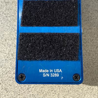 Suhr Shiba Drive Blue image 2