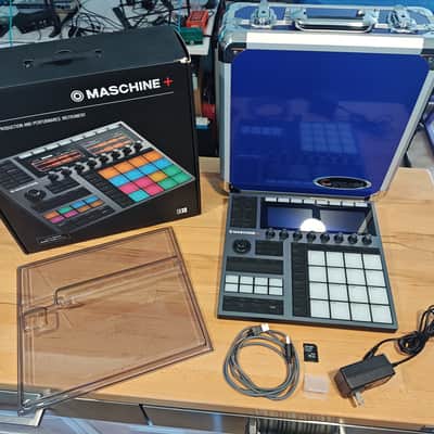 Native Instruments Maschine Plus 2020 - Present - Black image 1