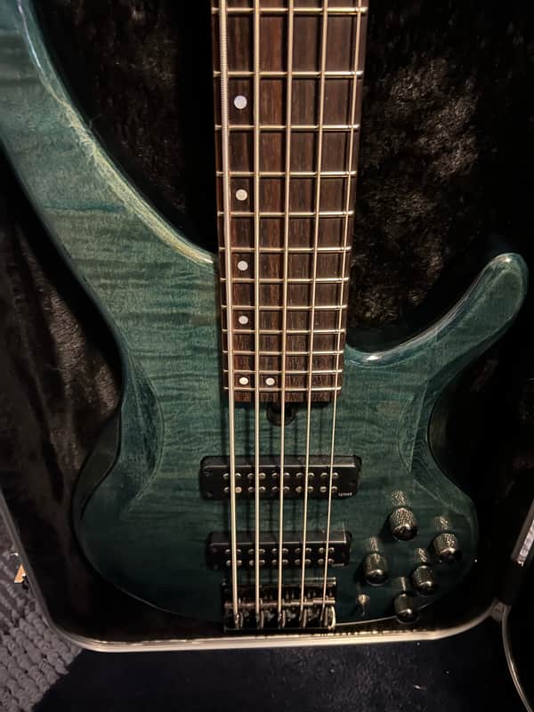 Yamaha TRBX605FM 5-String