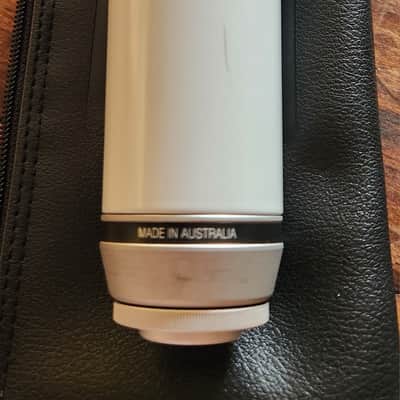 RODE NT-1 Microphone Large Diaphragm Condenser Microphone image 2