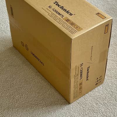Technics SL-1200MK7 50th Anniversary Edition Direct Drive Turntable 2022 - Present - White image 5