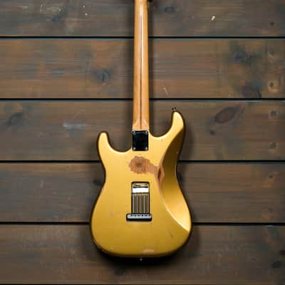 Fender American Original '50s Stratocaster with Maple Fretboard 2019 - Aztec Gold, Relic image 3
