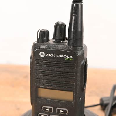 Motorola CP185 Portable Two-Way Radio with PMLN5228A Charger CG01WGD image 2