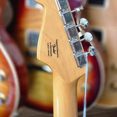Squier Classic Vibe Duo-Sonic HS 2025 - Desert Sand image 8