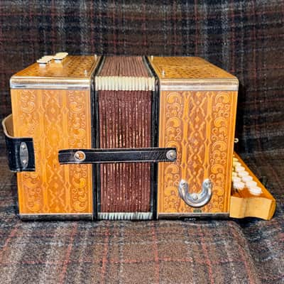 Hohner C#/D  diatonic accordion 2815 pokerwork “presswood”  melodeon image 6