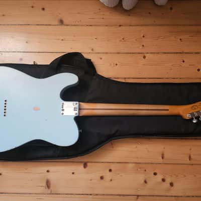 Fender Vintera Road Worn® '50s Telecaster - Road Worn® Nitrocellulose Lacquer image 2