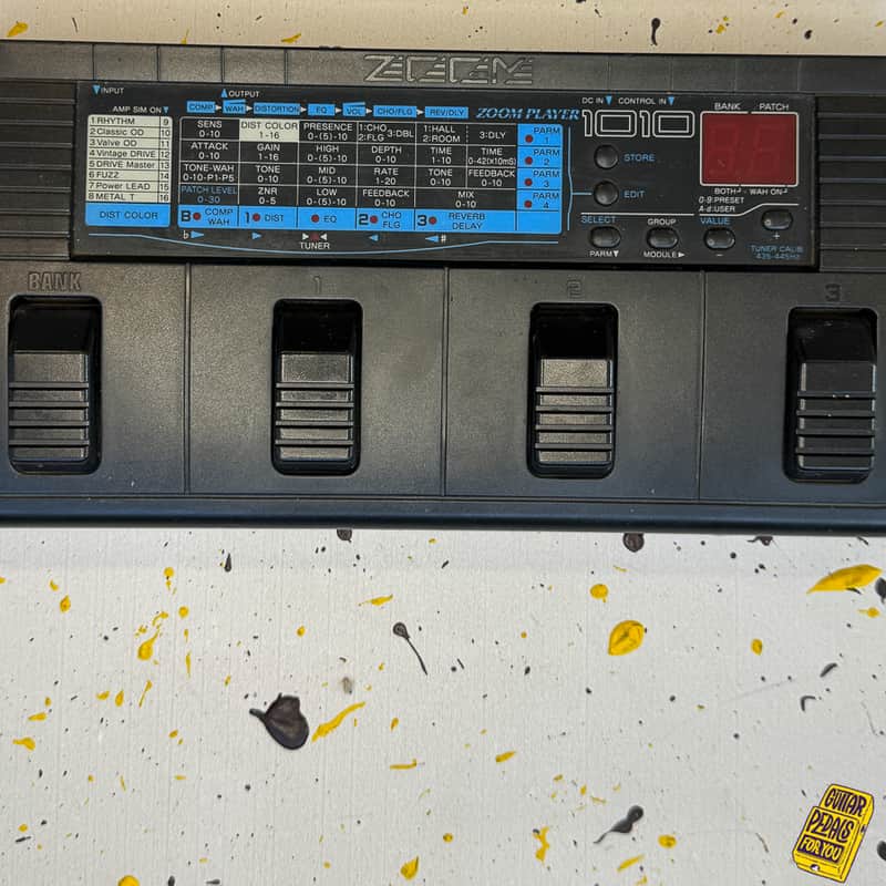 1990s Zoom 1010 Advanced Guitar Effects Processor Black