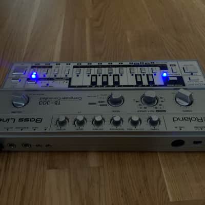 Roland TB-303 Bassline Synthesizer Module 1981 - 1984 - Silver image 5