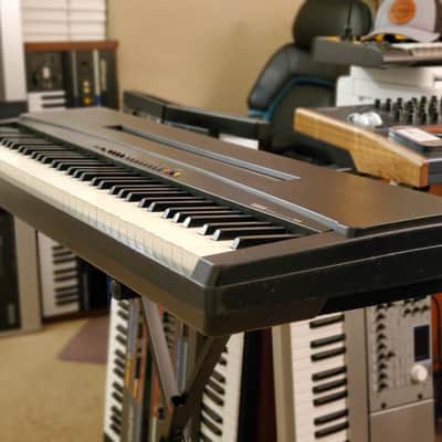 MUST SEE!!! YAMAHA YPP-50 76-KEY SEMI-WEIGHTED STAGE PIANO FULLY INSPECTED/SERVICED! image 3