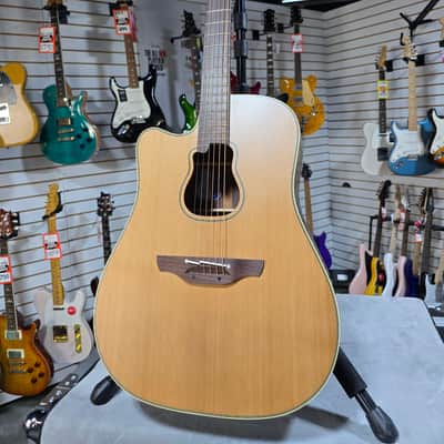 Takamine GB7C Garth Brooks Signature Left-handed Acoustic-electric Guitar - Natural w/OHSC & PLEK*D #822 image 4