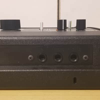 One-of-a-kind MicroKORG XL+: Built-In internal Speakers image 8