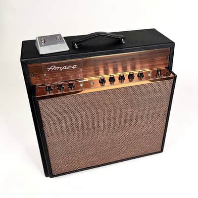 Ampeg GSC-12R Reverberocket III "Golden Glo" 18-Watt 1x12" Guitar Combo