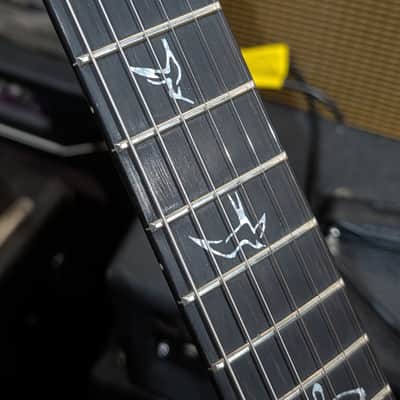 PRS Modern Eagle. V - Quilted top image 10