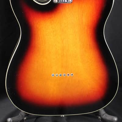 Squier Classic Vibe 60's Custom Telecaster Electric Guitar 3-Color Sunburst image 4