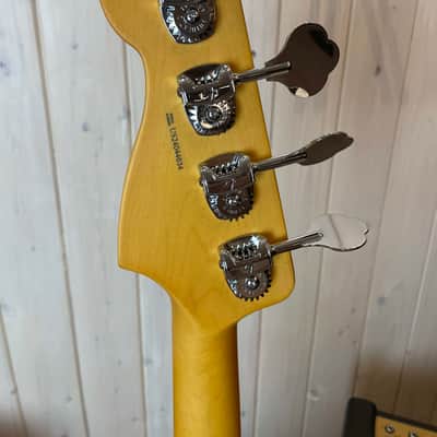 Fender American Pro II P Bass MN 2024 - Miami Blue image 8