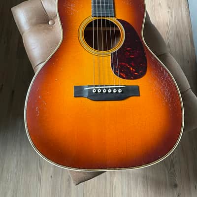 Whitehead 00-28 12 fret 2022 Shade top image 2