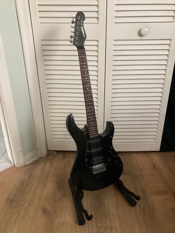 Yamaha EG112C2 2000s - Black metallic image 1