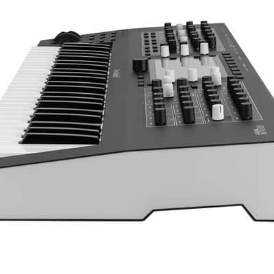 Waldorf Iridium Keyboard - Digital Polyphonic Synthesizer [Three Wave Music] image 4