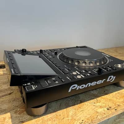 2x Pioneer CDJ 3000 inc. PRO DJ multi-player. image 12