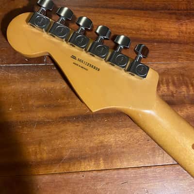 2012 Fender Strat Neck Maple Standard Stratocaster Tuners 9.5" Radius Med. Jumbo image 3