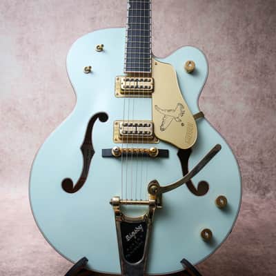 GRETSCH MIJ Falcon G6136T Limited Edition "Creme de Marine Blue + Ebony" (2014) image 3