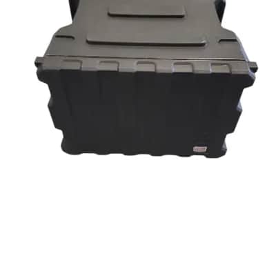 Gator Cases G-PRO-8U-19 Pro-Series 8U Molded Rack Case image 4