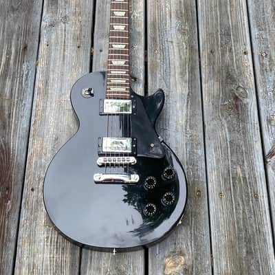 MASTER CERTIFIED: 2001 Gibson Les Paul Studio – Ebony - All Original – Pro Setup – Includes Gibson USA HSC Brown with Pink Lining – $1499 USD | FREE SHIPPING image 2