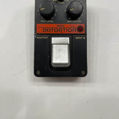 Yamaha DI-01 Distortion | Reverb