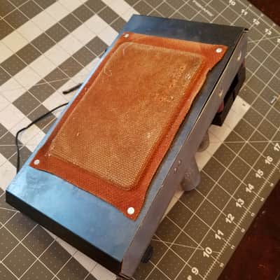 Silvertone Sears Project mono Tube Amplifier 6V6 project chassis 3070 Crescent AlNiCo speaker 1954 Silver image 5