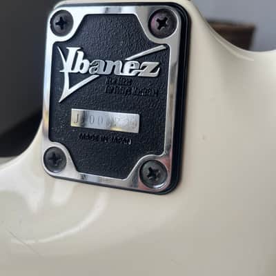 Ibanez JS1-WH Joe Satriani Signature HH 1990 - 1991 - White image 14