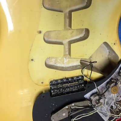 Fender Stratocaster 1976 Ash body see through body blond finish image 17