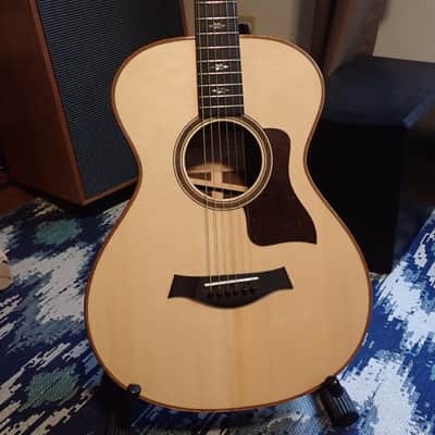 *MINT & RARE* 2022 Taylor 712e 12-Fret Lutz Spruce/RW image 1