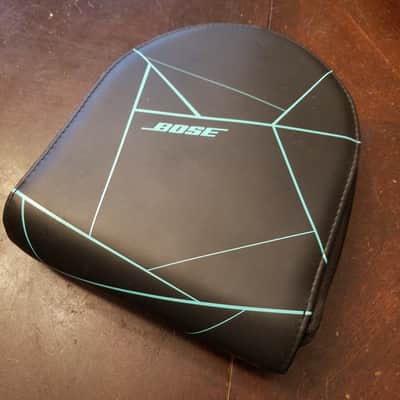 Bose SoundTrue Wired Headphones Around Ear Inline Remote Mic Case Mint - Black & Teal image 4