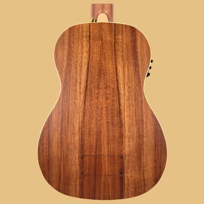 Kohola Deluxe Solid Top Acoustic Electric Ukulele Bass image 4