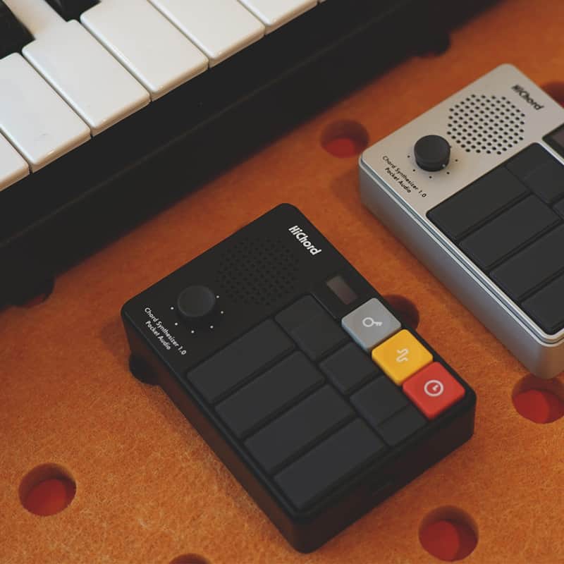 HiChord Pocket Chord Synthesizer Aluminum Edition Black Pre-Order