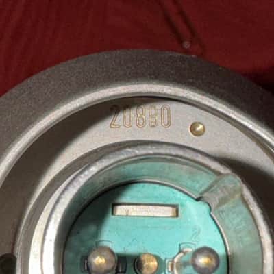 Vintage Neumann U87 Large Diaphragm Multipattern Condenser Microphone Pair 1972 - 1973 - Nickel image 7