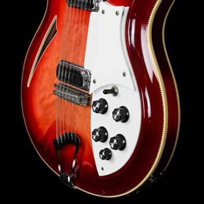 Rickenbecker Modell 381/12 from 1990 in Fire Glow with Case image 6