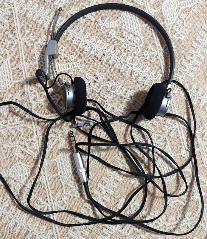 SONY MDR-7 | Reverb