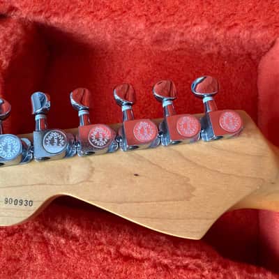 Fender USA Stratocaster Yngwie Malmsteen Signature 1990 Old Candy Apple Color image 9