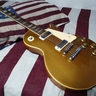 Gibson Les Paul Deluxe Goldtop 1973 image 2