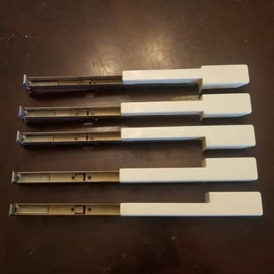 Hammond 3 non-APCO Organ Keys M-100 L-100 series Original replacement black white A B C D E F G 1964-1965 - Plastic image 1