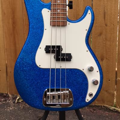 2020 G&L USA LB-100 || Blue Metal Flake ||  4-String Bass w/ Tolex Case image 5