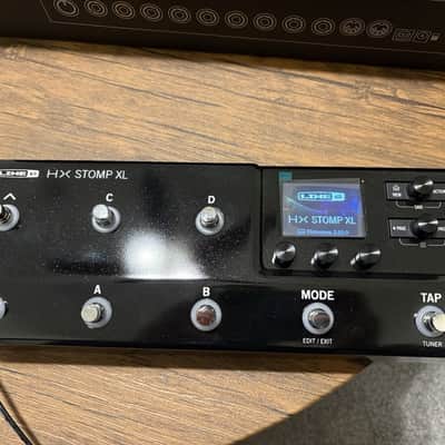 Line 6 HX Stomp XL Guitar Multi-Effects Processor with Power Supply & USB Cable image 5