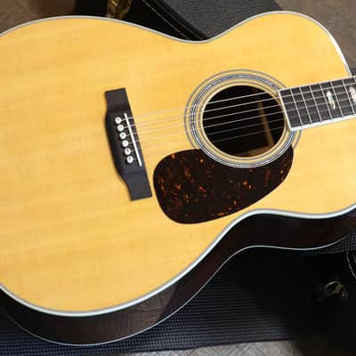 Minty! 2024 Martin J-40 Acoustic Guitar Natural + OHSC image 2