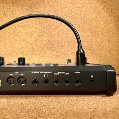 Novation MiniNova 37-Key 18-Voice Synthesizer – With Bag – Warranty image 9