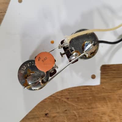 Fender Loaded Stratocaster Pickguard 1997 One Cloth Wired Reissue Pickup - White image 6