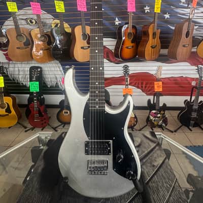 Peavey Rock master 3/4 Electric Guitar. Silver. image 1